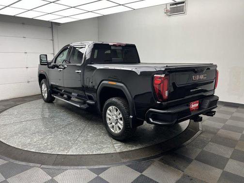 2022 GMC Sierra 2500 Denali