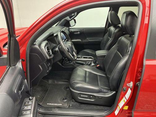 2020 Toyota Tacoma TRD Sport