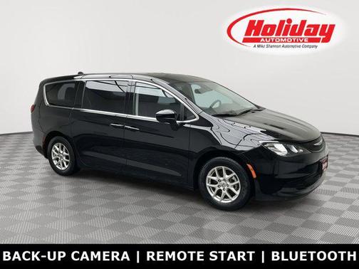 2024 Chrysler Voyager LX