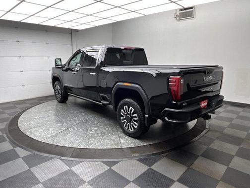 Onyx Black 2024 GMC Sierra 2500 Denali Ultimate