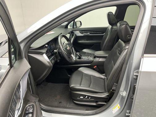 2025 Cadillac XT6 Premium Luxury AWD