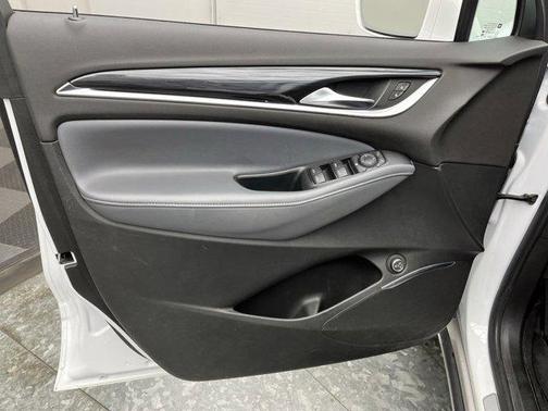 2020 Buick Enclave AWD Essence