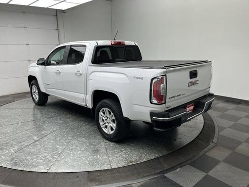Summit White 2020 GMC Canyon SLE