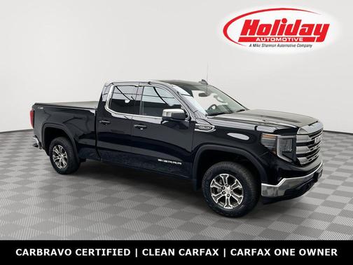 Onyx Black 2025 GMC Sierra 1500 SLE