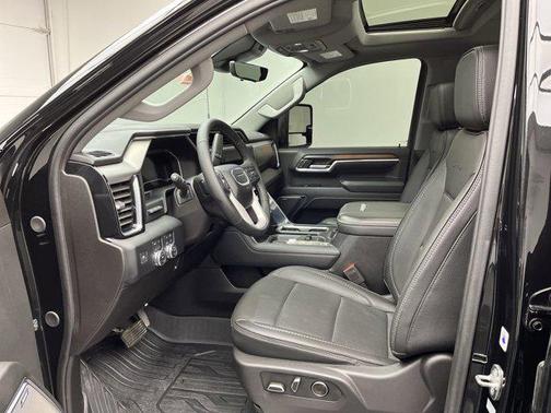 2024 GMC Sierra 3500 Denali