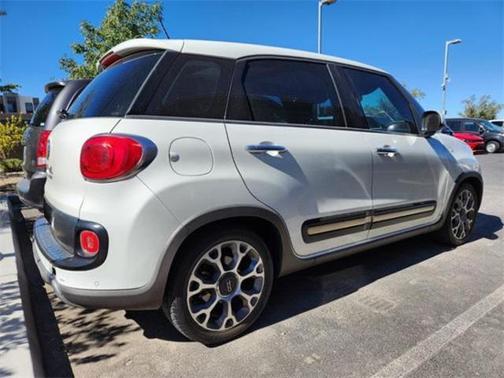 Photo 4 of 22 of 2014 FIAT 500L Trekking