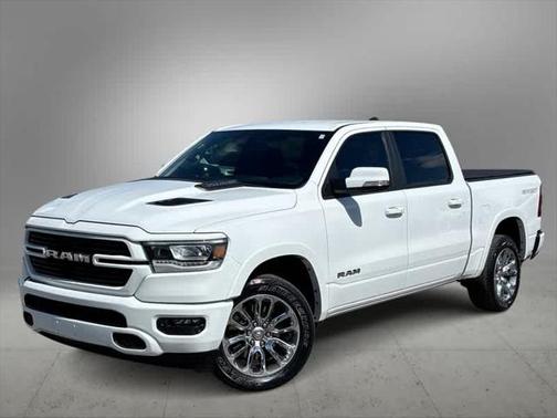 2022 RAM 1500 Laramie Crew Cab 4x4 57' Box