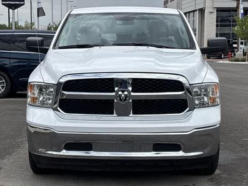 2024 RAM 1500 Classic SLT Quad Cab 4x2 64' Box