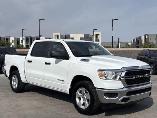 2024 RAM 1500 Big Horn Crew Cab 4x4 57' Box
