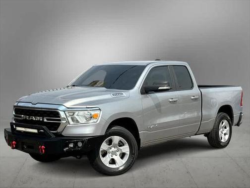 2022 RAM 1500 Big Horn Quad Cab 4x4 64' Box
