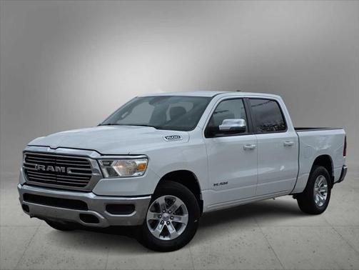 2024 RAM 1500 Laramie Crew Cab 4x4 57' Box