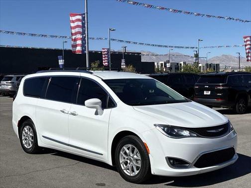 2020 Chrysler Pacifica Touring L