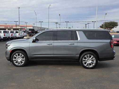 2021 Chevrolet Suburban 4WD High Country