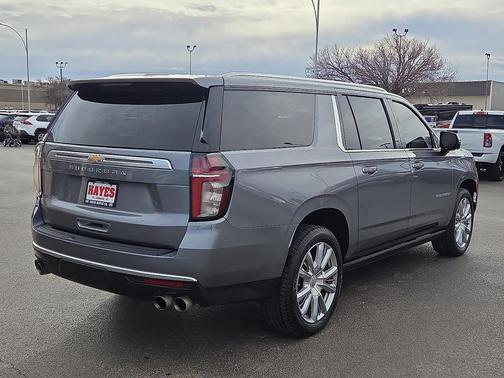 2021 Chevrolet Suburban 4WD High Country