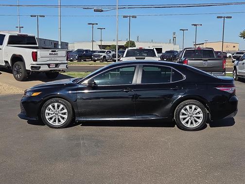 Midnight Black Metallic 2020 Toyota Camry LE