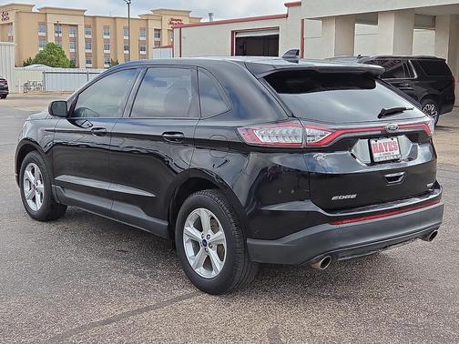 2018 Ford Edge SE