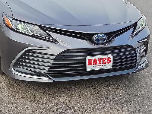 2022 Toyota Camry LE