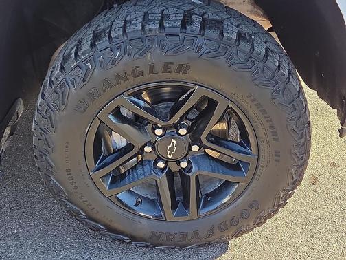 2024 Chevrolet Silverado 1500 LT Trail Boss