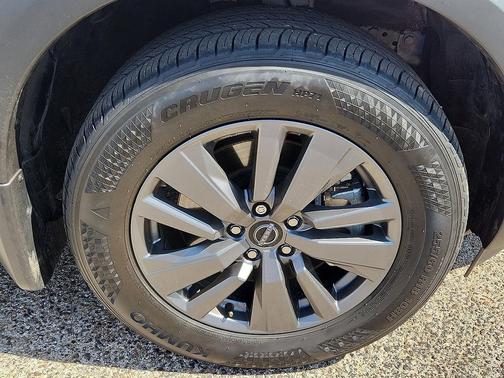 2024 Nissan Pathfinder SV FWD