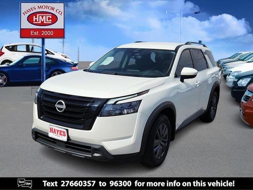 2024 Nissan Pathfinder SV FWD