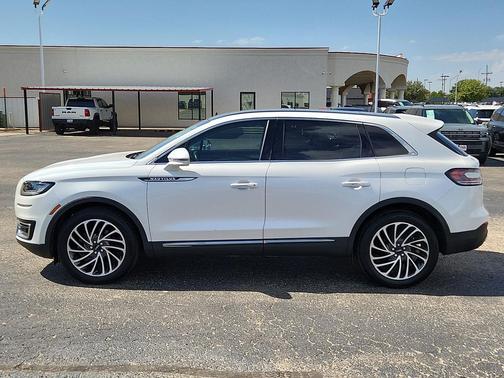 2019 Lincoln Nautilus Reserve