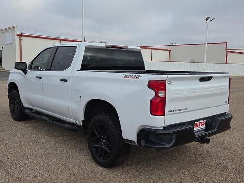 Summit White 2025 Chevrolet Silverado 1500 LT Trail Boss