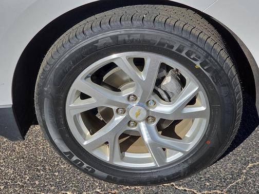 Iridescent Pearl Tricoat 2018 Chevrolet Equinox Premier