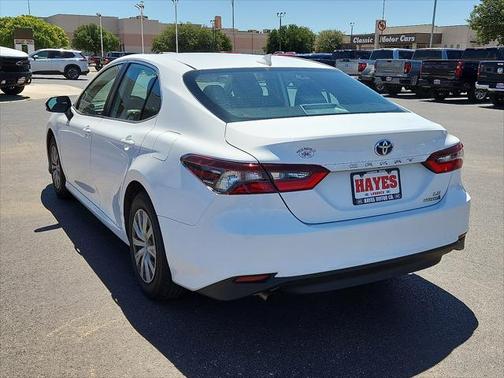 2022 Toyota Camry LE