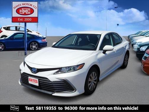 2022 Toyota Camry LE