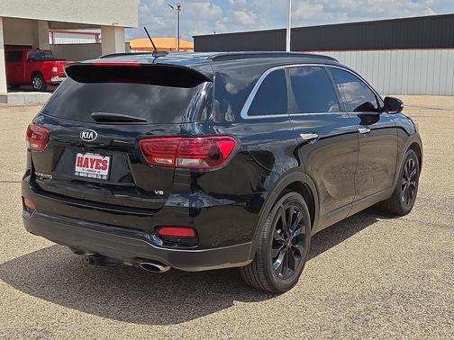 2020 Kia Sorento S