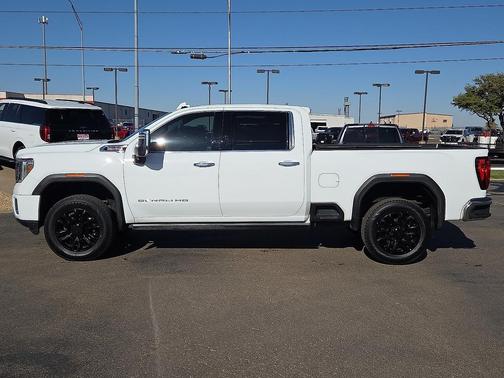 Summit White 2022 GMC Sierra 2500 Denali