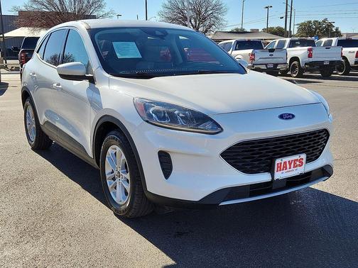2020 Ford Escape SE