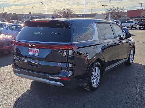 2022 Kia Carnival LXS