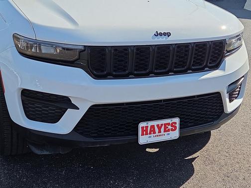2024 Jeep Grand Cherokee Altitude