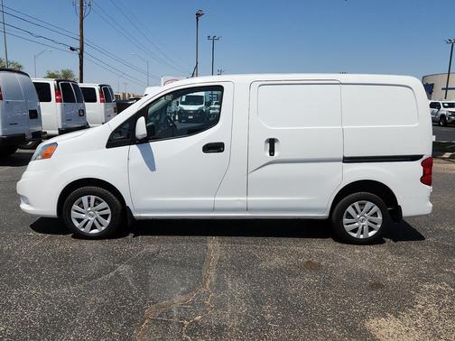 2020 Nissan NV200 SV