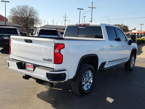 2024 Chevrolet Silverado 2500 High Country