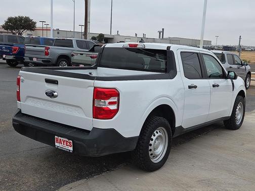 2022 Ford Maverick XL