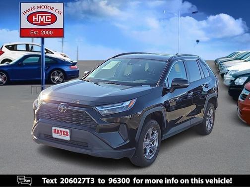 2022 Toyota RAV4 XLE