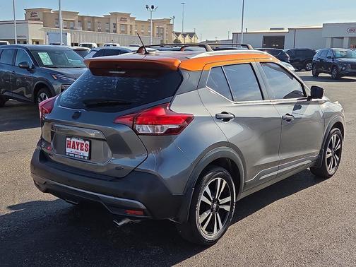 2018 Nissan Kicks SR
