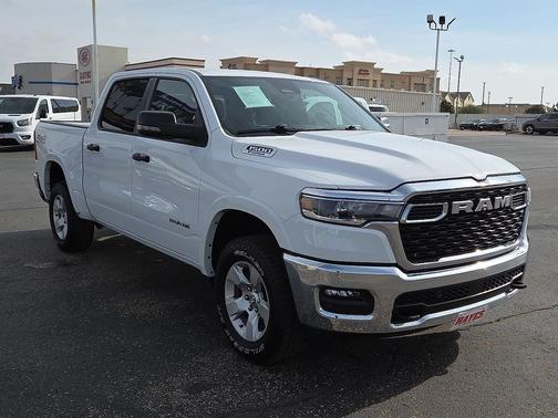 Bright White Clearcoat 2025 RAM 1500 Big Horn/Lone Star