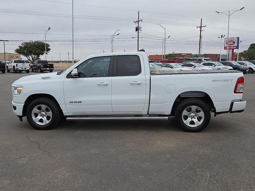 Bright White Clearcoat 2020 RAM 1500 Big Horn/Lone Star