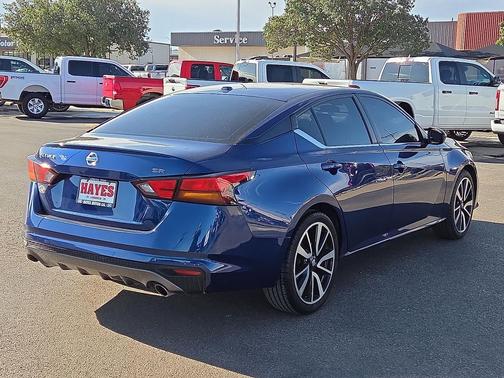 Deep Blue Pearl 2021 Nissan Altima SR FWD