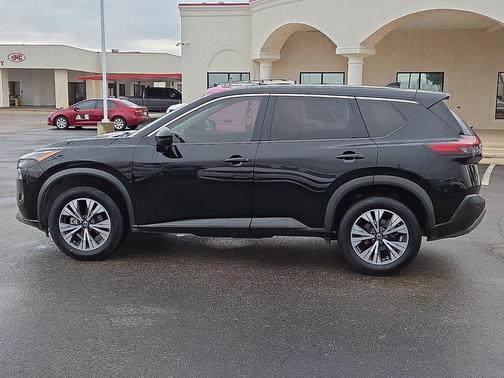 Super Black 2021 Nissan Rogue SV