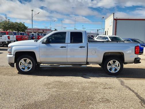 2018 Chevrolet Silverado 1500 Custom