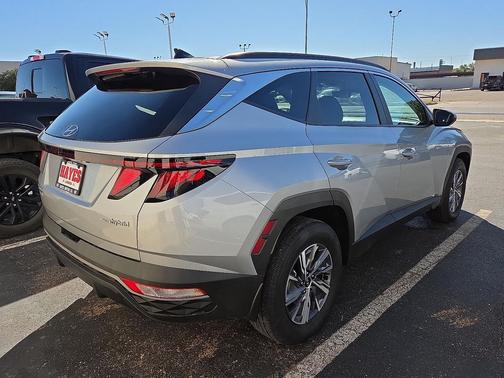 2024 Hyundai TUCSON Hybrid Blue