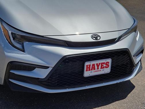 Classic Silver Metallic 2026 Toyota Corolla SE