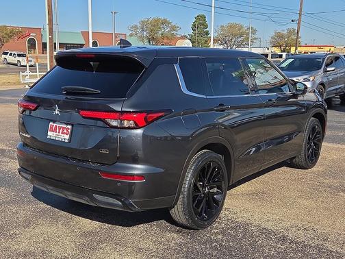 2024 Mitsubishi Outlander SE Black Edition w/Pano Roof S-AWC