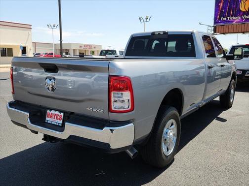 2024 RAM 3500 Tradesman Crew Cab 4x4 8' Box