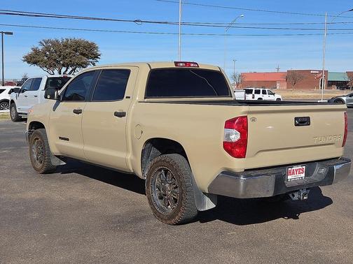 2017 Toyota Tundra SR5