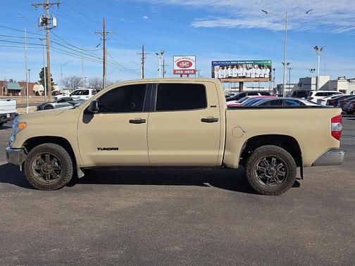 2017 Toyota Tundra SR5
